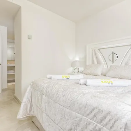 Vivi Homes -ivy - Sea View - Outside Kitchen Bbq - Pool Apartamento Fuengirola